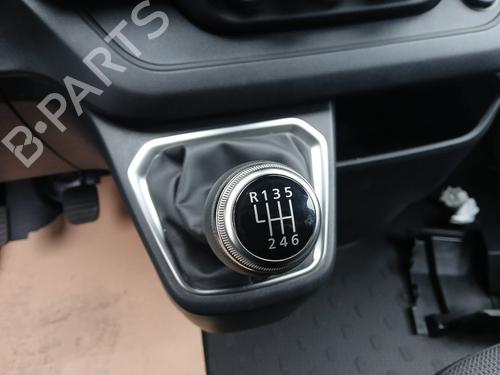 shift-knob-renault-trafic-iii-van-fg_-2014-33237000 main image