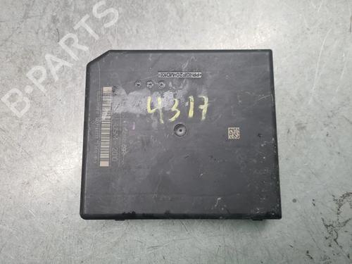 Used Fuse box Fuse box RENAULT MEGANE III Grandtour (KZ0/1) 1.2 TCe (KZ2B, KZ11) (116 hp) 33293380 33293380