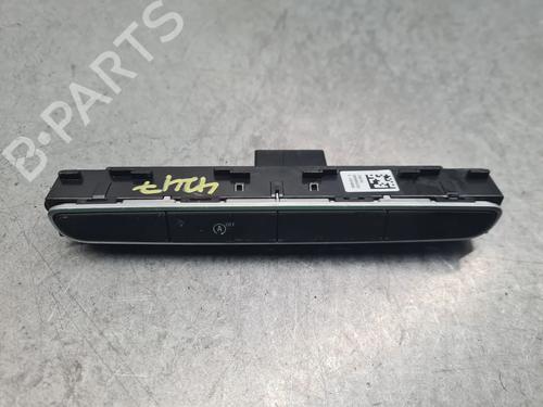 Used Switch Switch RENAULT MEGANE IV Hatchback (B9A/M/N_) 1.5 Blue dCi 115 (B9A6) (116 hp) 33293386 33293386