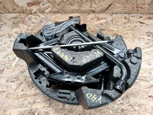 Used Other Other VOLVO V40 Hatchback (525) T2 (122 hp) 33320661 33320661