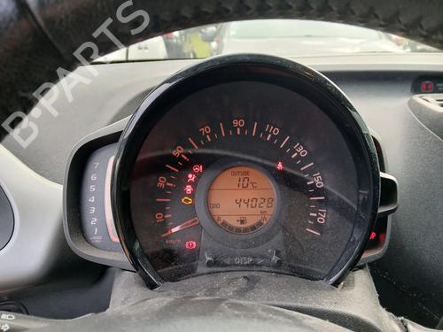 Used Instrument cluster Instrument cluster TOYOTA AYGO (_B4_) 1.0 (KGB40) (69 hp) 33338275 33338275
