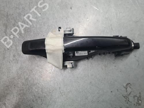 Used Front right exterior door handle Front right exterior door handle LAND ROVER RANGE ROVER EVOQUE (L538) 2.0 D 4x4 (150 hp) 33338286 33338286