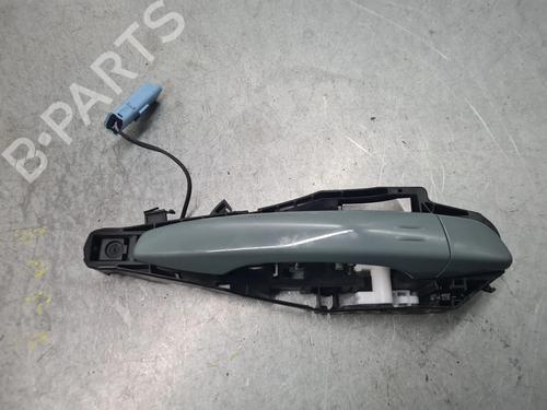 Used Front right exterior door handle Front right exterior door handle CITROËN C3 AIRCROSS II (2R_, 2C_) 1.2 PureTech 110 (2RHNZB, 2RHNZW, 2RHNPX, 2RHNPJ) (110 hp) 33400777 33400777