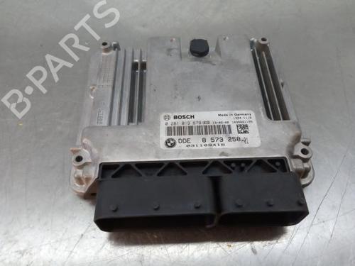 Used Engine control unit (ECU) Engine control unit (ECU) BMW 1 (F21) 116 d (116 hp) 33413070 33413070