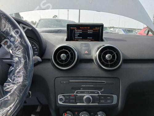 Used Radio Radio AUDI A1 (8X1, 8XK) 1.0 TFSI (95 hp) 33438258 33438258