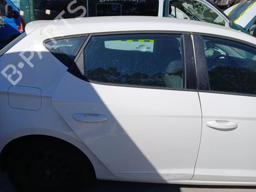 right-rear-door-seat-leon-5f1-2012-2013-2014-2015-2016-2017-2018-2019-2020-2021-33555259 main image