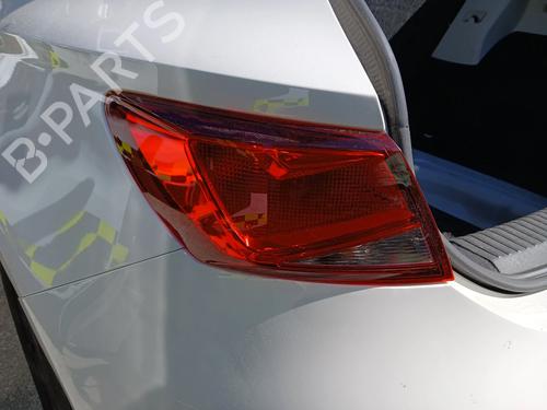 Used Left taillight Left taillight SEAT LEON (5F1) 1.6 TDI (110 hp) 33555271 33555271
