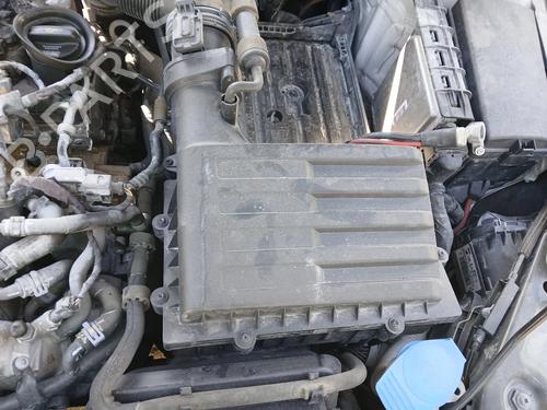 Used Air filter box Air filter box SEAT LEON (5F1) 1.6 TDI (110 hp) 33555281 33555281