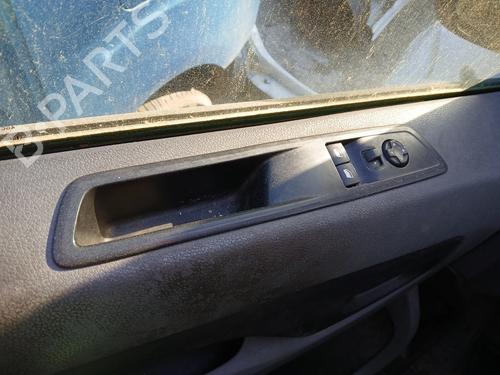 Used Left front window switch Left front window switch PEUGEOT EXPERT Van (V_) 1.6 BlueHDi 115 (115 hp) 33605094 33605094