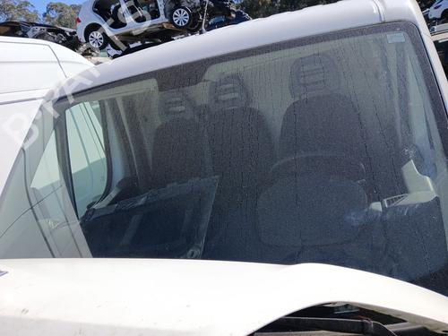 Vindrude Vindrude PEUGEOT BOXER Van 2.2 BlueHDi 140 (140 hp) 33606653 33606653