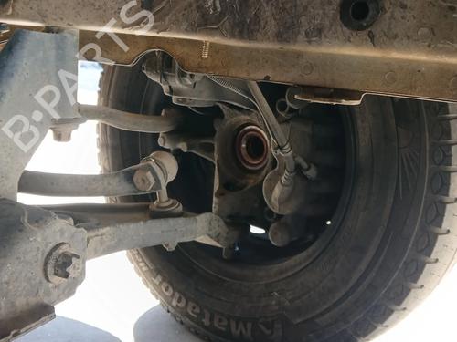 Used Left front steering knuckle Left front steering knuckle PEUGEOT BOXER Van 2.2 BlueHDi 140 (140 hp) 33606672 33606672