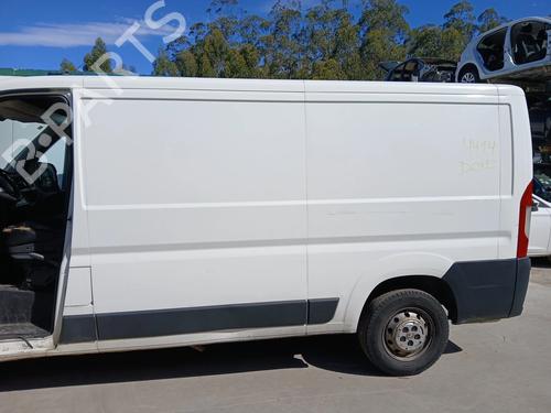bagskrm-venstre-peugeot-boxer-van-2006-33606675 main image