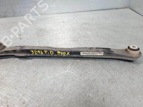 Used Right rear suspension arm Right rear suspension arm FIAT 500X (334_) 1.6 D Multijet (334AXA1B, 334AXA11) (120 hp) 33622121 33622121