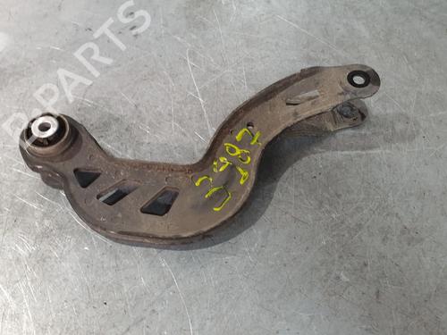 Used Right rear suspension arm Right rear suspension arm MERCEDES-BENZ GLA-CLASS (X156) GLA 200 CDI / d (156.908) (136 hp) 33627522 33627522