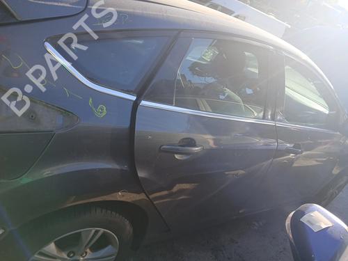 Dør højre bagtil Dør højre bagtil FORD FOCUS III 1.0 EcoBoost (125 hp) 33629435 33629435