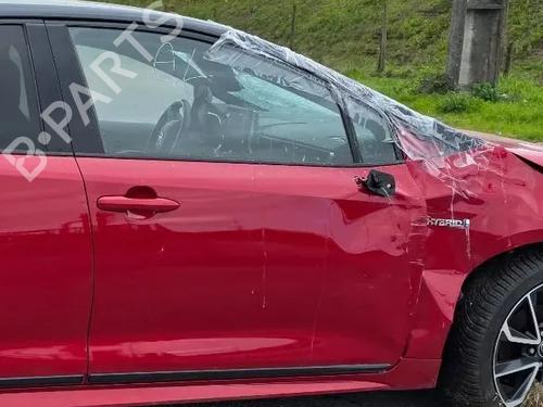 Used Right front door Right front door TOYOTA COROLLA Hatchback (_E21_, _EA1_, _EH1_) 1.8 Hybrid (ZWE211, ZWE219) (122 hp) 33629446 33629446