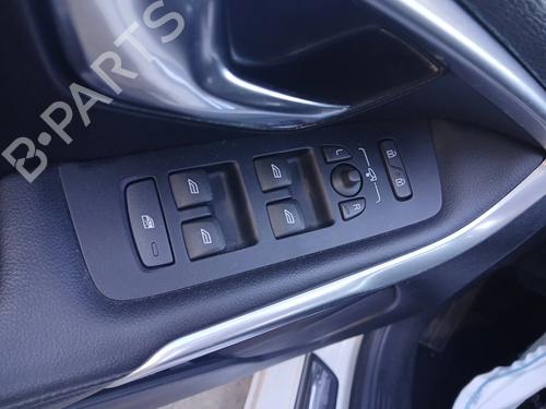 Used Left front window switch Left front window switch VOLVO V40 Hatchback (525) T2 (122 hp) 33656014 33656014