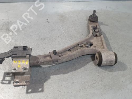 Used Left front suspension arm Left front suspension arm MERCEDES-BENZ B-CLASS Sports Tourer (W246, W242) B 180 CDI / d (246.212) (109 hp) 33690462 33690462