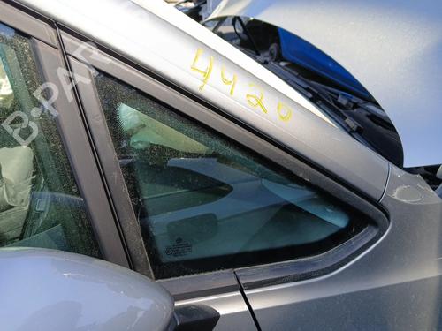 Used Front right quarter glass Front right quarter glass VW GOLF SPORTSVAN VII (AM1, AN1) 1.4 TSI (150 hp) 33695974 33695974