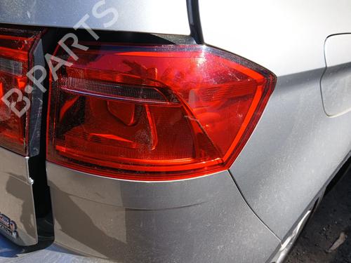 Used Right taillight Right taillight 33695981 33695981