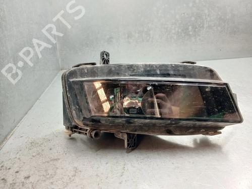 Used Right front fog light Right front fog light VW GOLF VII (5G1, BQ1, BE1, BE2) 1.6 TDI (105 hp) 33706984 33706984