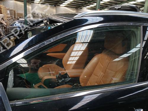 front-left-door-window-ds-ds-7-crossback-j4_-jr_-jc_-2017-33707052 main image