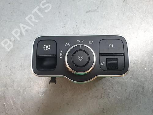 Forlygtekontakt Forlygtekontakt MERCEDES-BENZ B-CLASS Sports Tourer (W247) B 180 d (247.003) (116 hp) 21072370 21072370