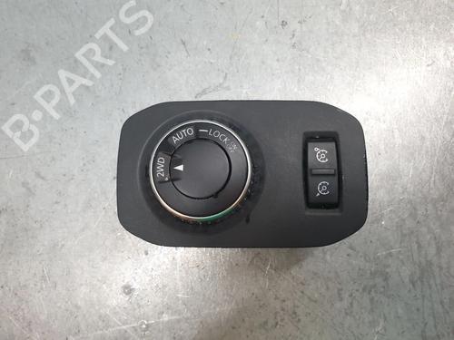 Used Switch Switch DACIA DUSTER (HM_) 1.5 dCi 115 4x4 (114 hp) 33758733 33758733