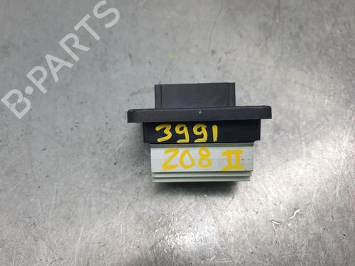 Used Heater resistor Heater resistor PEUGEOT 208 II (UB_, UP_, UW_, UJ_) e-208 (136 hp) 33797433 33797433