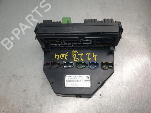 Used Fuse box Fuse box MERCEDES-BENZ C-CLASS (W204) C 180 CDI (204.000) (120 hp) 33819222 33819222