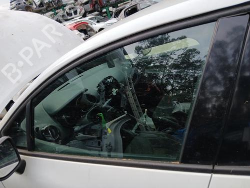 front-left-door-window-renault-clio-iv-bh_-2012-2013-2014-2015-2016-2017-2018-2019-2020-2021-33833700 main image