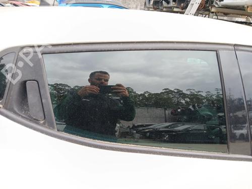 rear-right-door-window-renault-clio-iv-bh_-2012-2013-2014-2015-2016-2017-2018-2019-2020-2021-33833701 main image