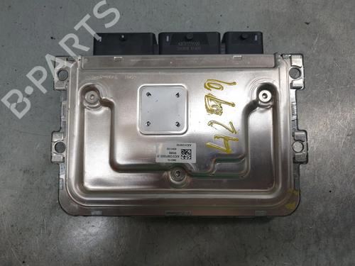 Used Engine control unit (ECU) Engine control unit (ECU) DACIA SANDERO II 1.0 SCe 75 (B8JC, B8JD, B8NC) (73 hp) 32009844 32009844
