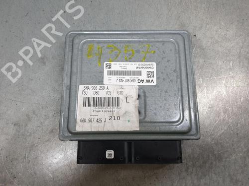 Used Engine control unit (ECU) Engine control unit (ECU) AUDI Q3 (F3B) 45 TFSI quattro (230 hp) 32493508 32493508