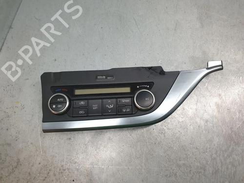 Used Climate control Climate control TOYOTA AURIS Estate (_E18_) 1.8 Hybrid (ZWE186_, ZWE186R, ZWE186H) (136 hp) 31621406 31621406