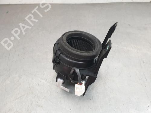 Used Heater blower motor Heater blower motor TOYOTA COROLLA Hatchback (_E21_, _EA1_, _EH1_) 1.8 Hybrid (ZWE211, ZWE219) (122 hp) 33888823 33888823