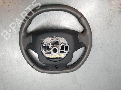 steering-wheel-citroen-c4-cactus-2014-32194097 main image