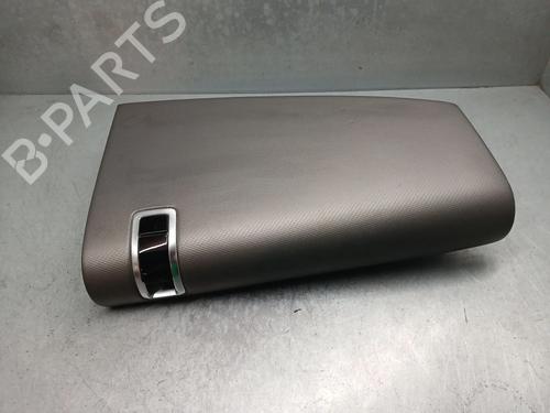 Used Glove box Glove box CITROËN C4 CACTUS 1.2 VTi 82 (82 hp) 33955963 33955963