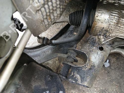 right-front-suspension-arm-renault-kangoo-express-fw01_-2008-33957683 main image