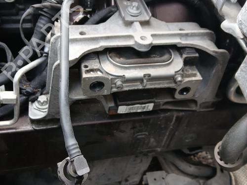 Used Engine mount Engine mount MERCEDES-BENZ GLA-CLASS (X156) GLA 220 d (156.903) (177 hp) 33978213 33978213