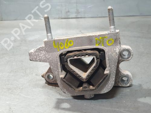 Used Engine mount Engine mount PEUGEOT 2008 II (UD_, US_, UY_, UJ_, UR_, UC_) e-2008 (UKZKXZ) (136 hp) 33978230 33978230