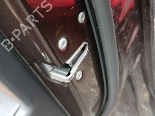 Used Front right lock Front right lock MERCEDES-BENZ GLA-CLASS (X156) GLA 220 d (156.903) (177 hp) 33981695 33981695