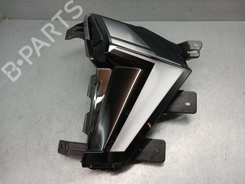 Used Right daytime light Right daytime light RENAULT CAPTUR II (HF_) TCe 140 (HFN0) (140 hp) 33245060 33245060