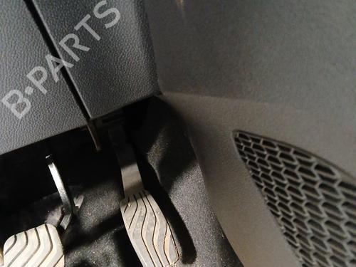 pedal-dacia-sandero-iii-2021-34061157 main image