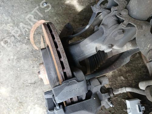Used Right front steering knuckle Right front steering knuckle RENAULT CLIO IV (BH_) 0.9 TCe 90 (BHNF, BHMA, BHMH, BHJK, BHJR) (90 hp) 34101027 34101027