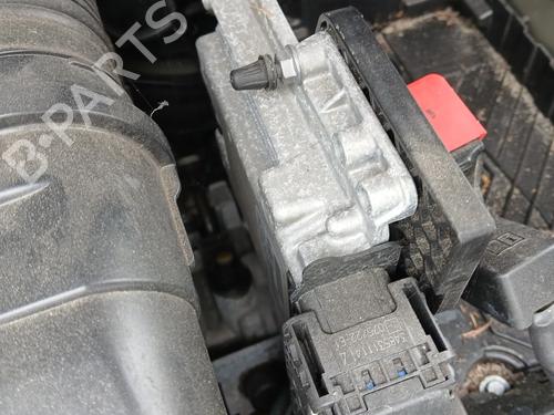 Used Engine control unit (ECU) Engine control unit (ECU) PEUGEOT 208 II (UB_, UP_, UW_, UJ_) 1.2 PureTech 100 (101 hp) 34137216 34137216