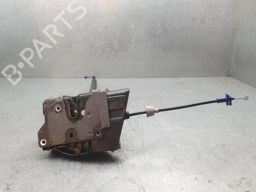 rear-right-lock-jaguar-f-pace-x761-2015-26641679 main image