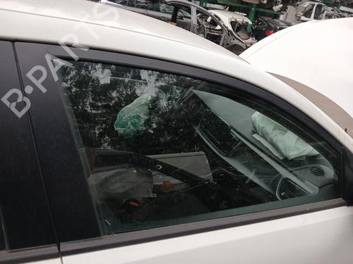 front-right-door-window-kia-rio-iv-yb-sc-fb-2017-34173355 main image