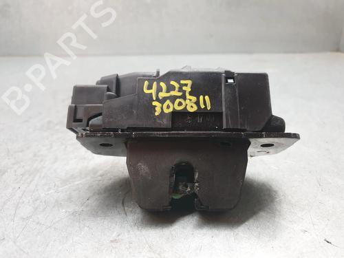 Serratura portellone posteriore Serratura portellone posteriore PEUGEOT 3008 II SUV (MC_, MR_, MJ_, M4_) 1.2 THP/ PureTech 130 (MRHNSM, MRHNSU, MRHNSJ, MRHNYW,... (131 hp) 34173389 34173389