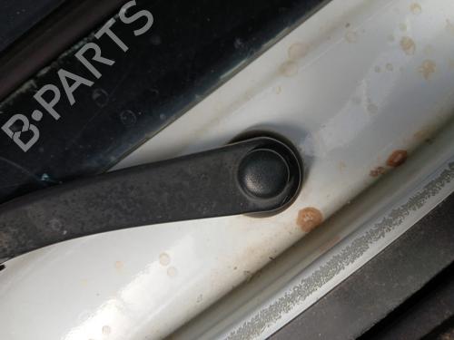 front-wiper-motor-dacia-duster-hs_-2010-2011-2012-2013-2014-2015-2016-2017-2018-34188188 main image